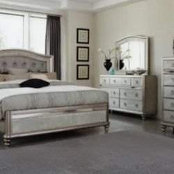 Queen size bedroom furniture dresser nitestand bed