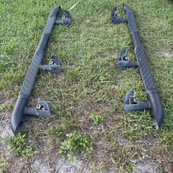 Chevy Silverado Steps / Running Boards