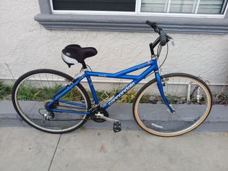 Men's 700c Cannondale H300 Hybrid Bike