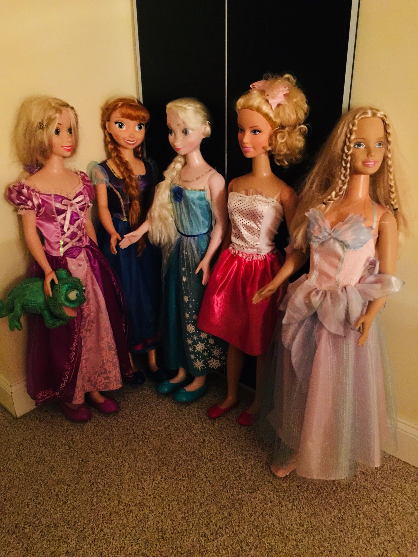 4 FT TALL BARBIE DOLLS PRINCESS 👑 ANNA ELSA SWAN LAKE ALL $50. Each New