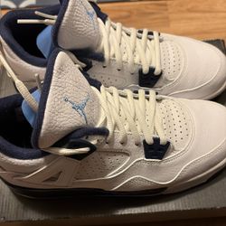 Air Jordan 4 Retro LS ‘Columbia’