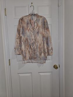 MICAS Women's Marble Print Button-Down Shirt