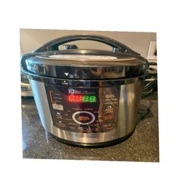 short her Speed Pressure Cookers All Sizes for Every Kitchen