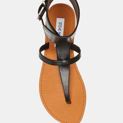 Black Flat Leather Sandal Rico  - Steve Madden - Size 9