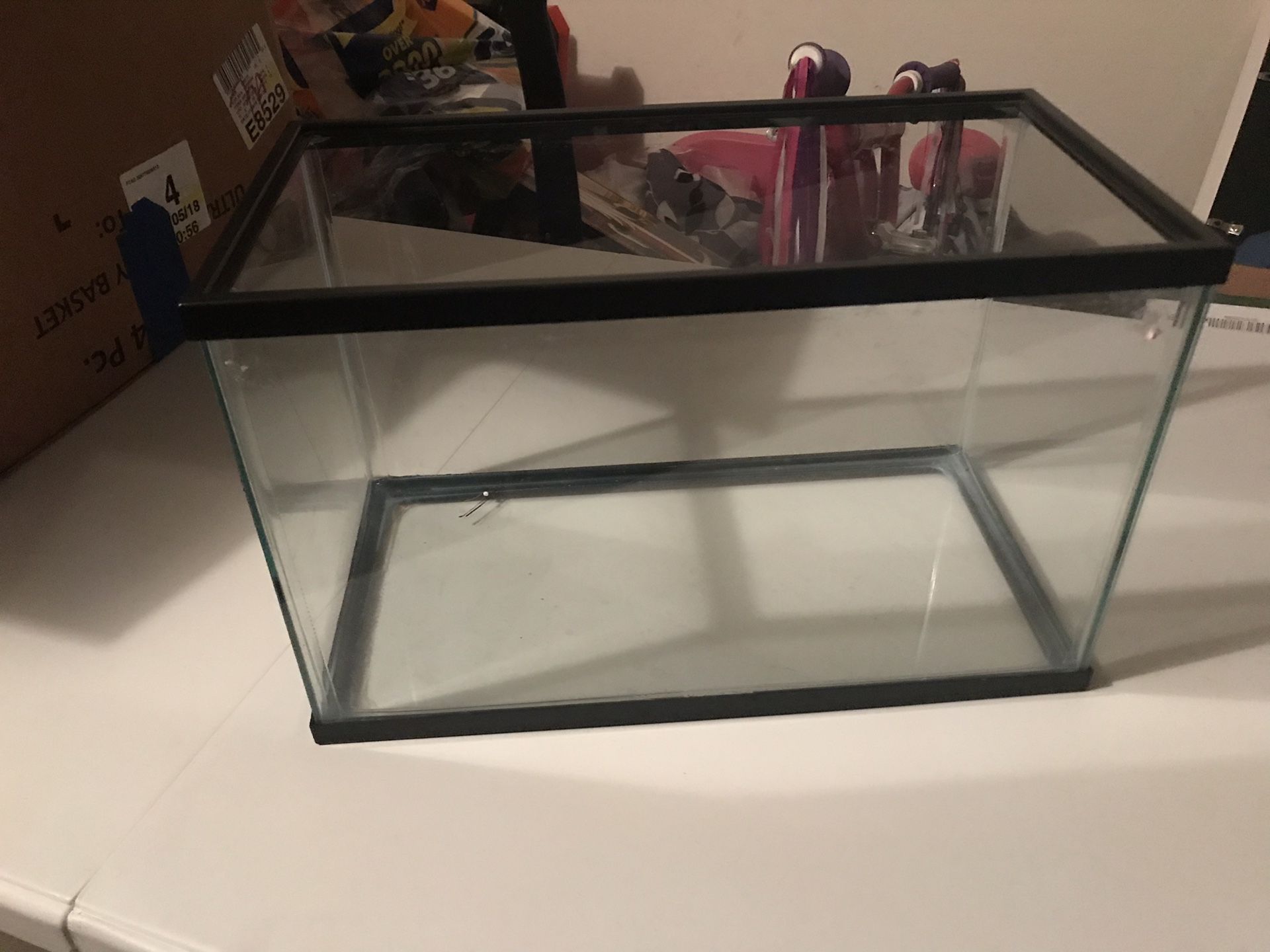 Small fish tank