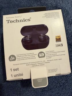 Technics EAH-AZ80 Wireless Earbuds (Black)– Premium Sound, Like New, All Accessories