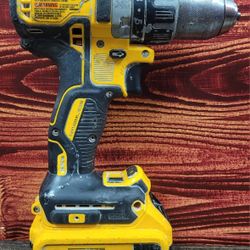 Dewalt DCD791 1/2in Drill Driver w/ 5Ah Battery 