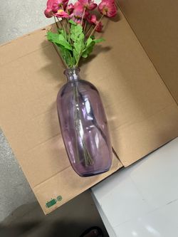 Flower vase