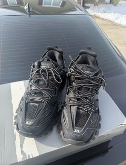 Balenciaga Track