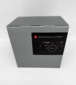 Leica M10 MONOCHROM "LEITZ WETZLAR" edition
