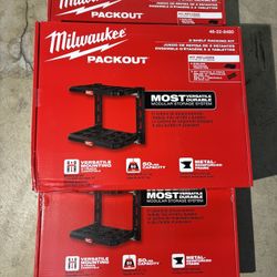 Milwaukee PACKOUT Slatwall Accessories Black Resin Racking Kit