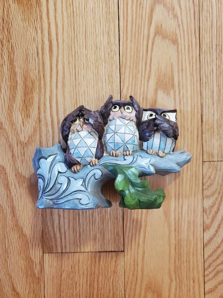 Family Of 3 Owls Figurine