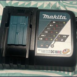 Makita 18V LXT Lithium-Ion Rapid Optimum Battery Charger