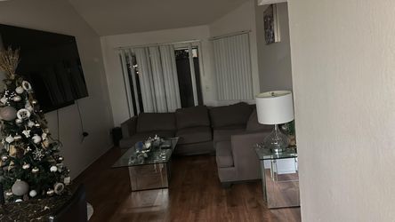 Set De Mesas De Sala Incluye Lampara