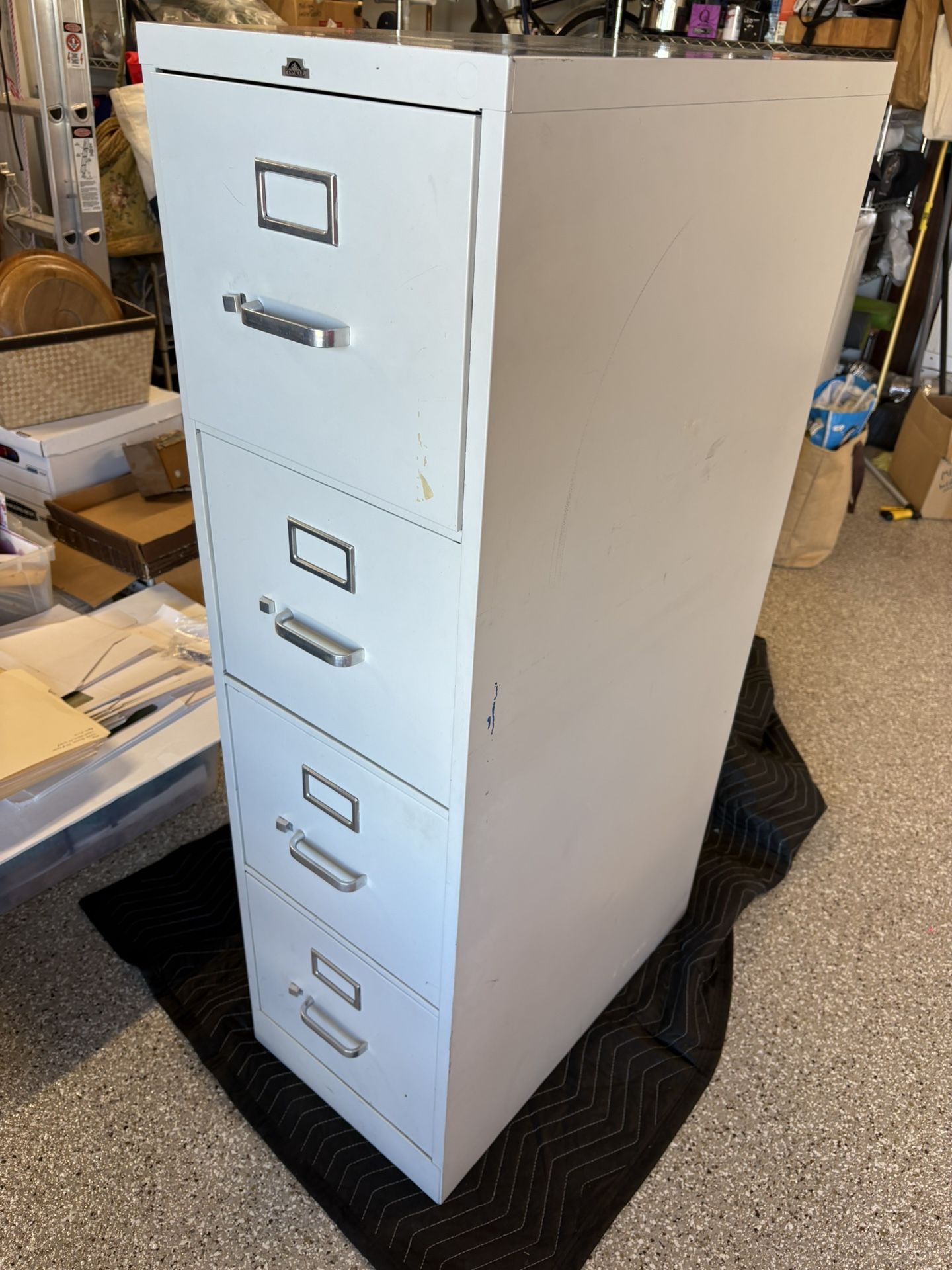 FREE 4 Drawers Metal File Cabinet