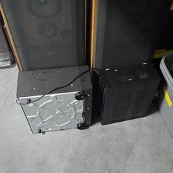 Vintage Pioneer Speakers With Sound System