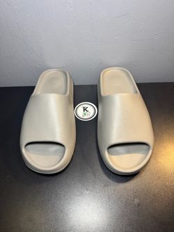 Yeezy slides 01 “Grey”