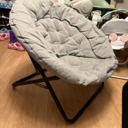 Foldable Lounge Chair