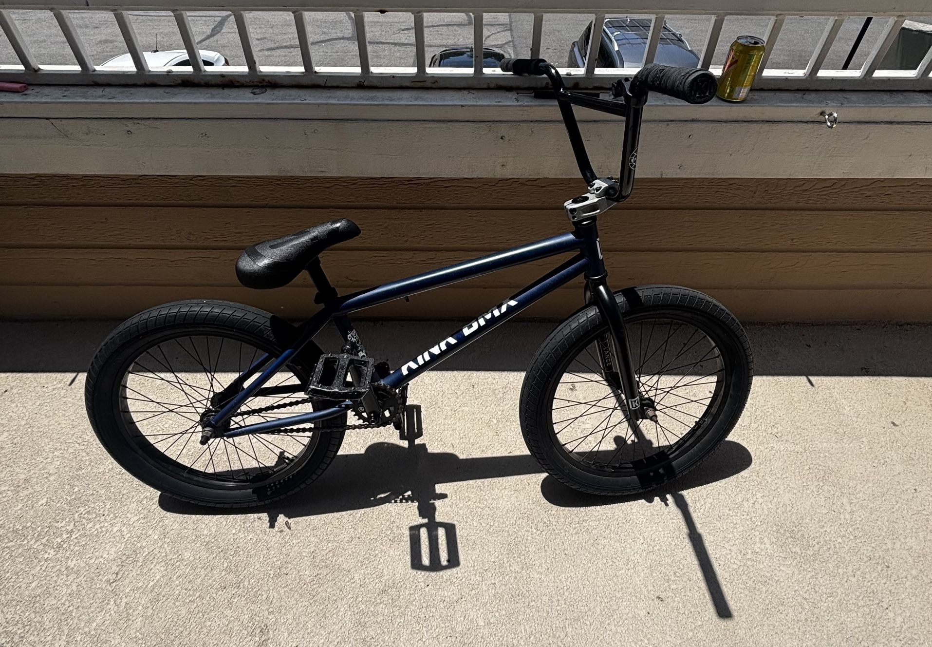 BMX BIKE