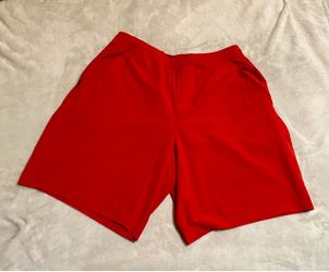 NWOT Men’s Pace Breaker Shorts