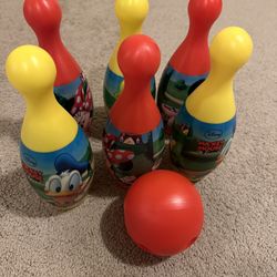 Mickey Bowling Set
