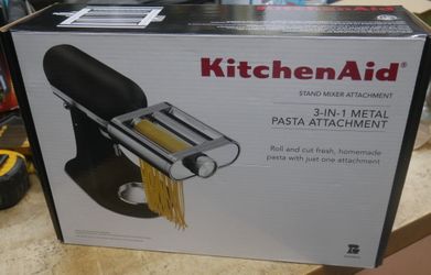 KitchenAid KSM3MPA - Stand Mixer Attachment - 3-in-1 Pasta Roller NEW . F(contact info removed)2.