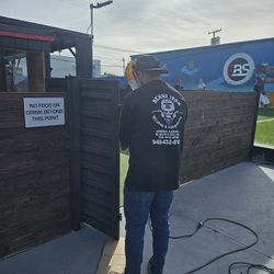 Welder  Fences, Sliding Doors, Handrails 