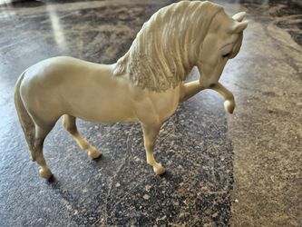 Breyer Traditional Series Horse - Legionarro III - Alabaster Grey Andalusian Stallion