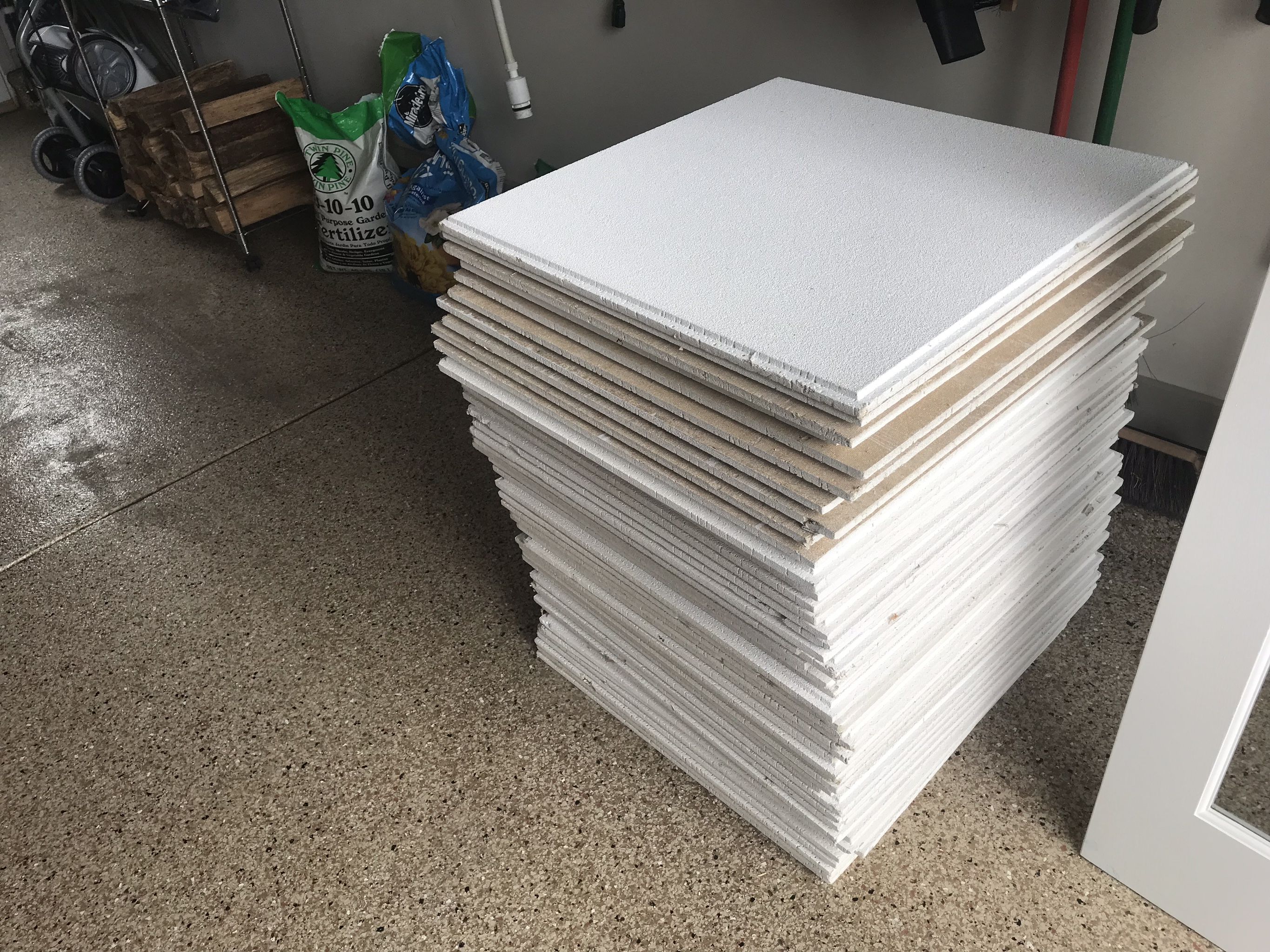 Armstrong 271 Sahara White Tegular 2’ x 2’ Ceiling Tiles Lot of 47 (188