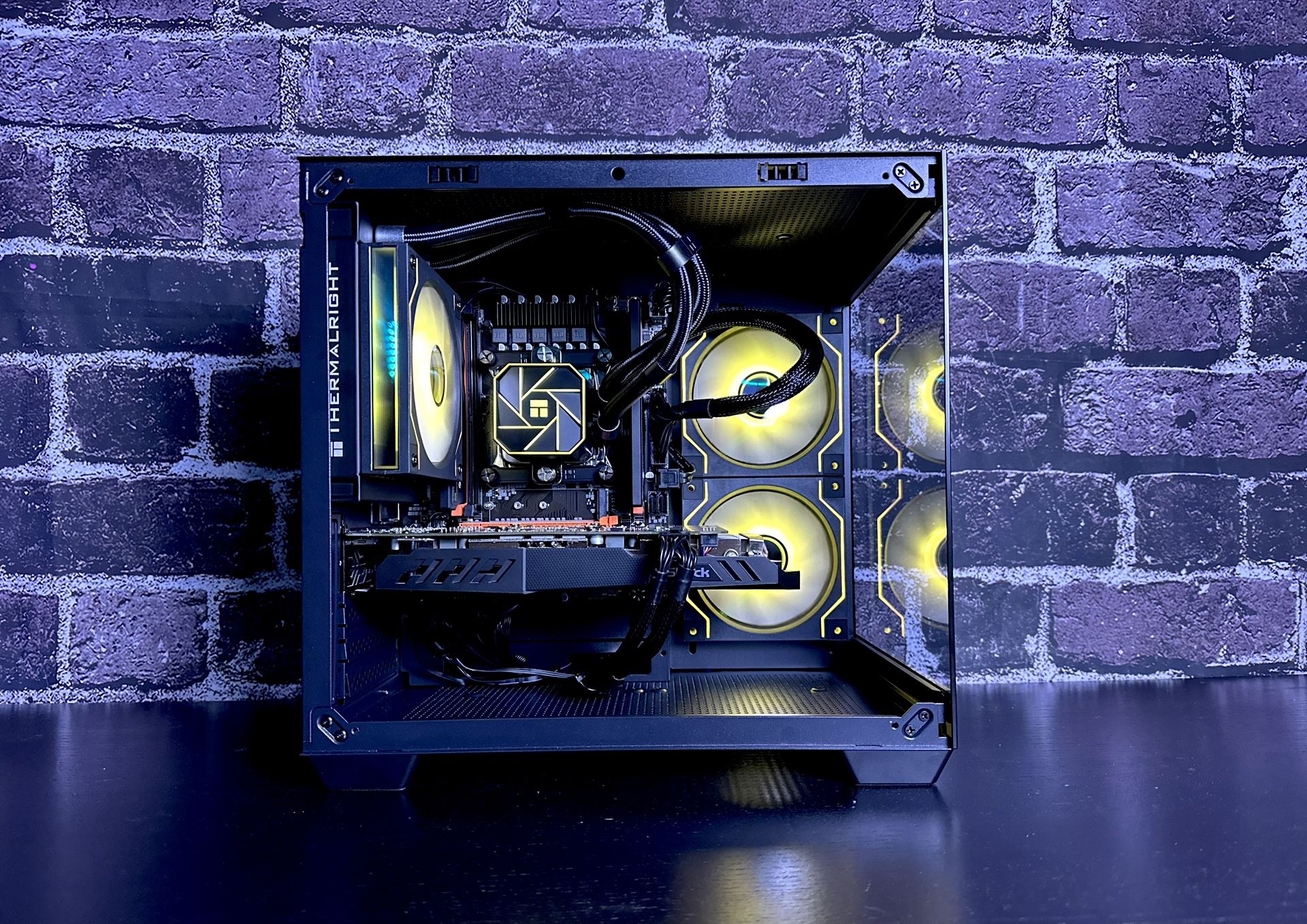 Compact Gaming PC | intel i7 5820k / RX 570 8GB / 16GB RAM / 500GB SSD / Liquid Cooling / Windows 11