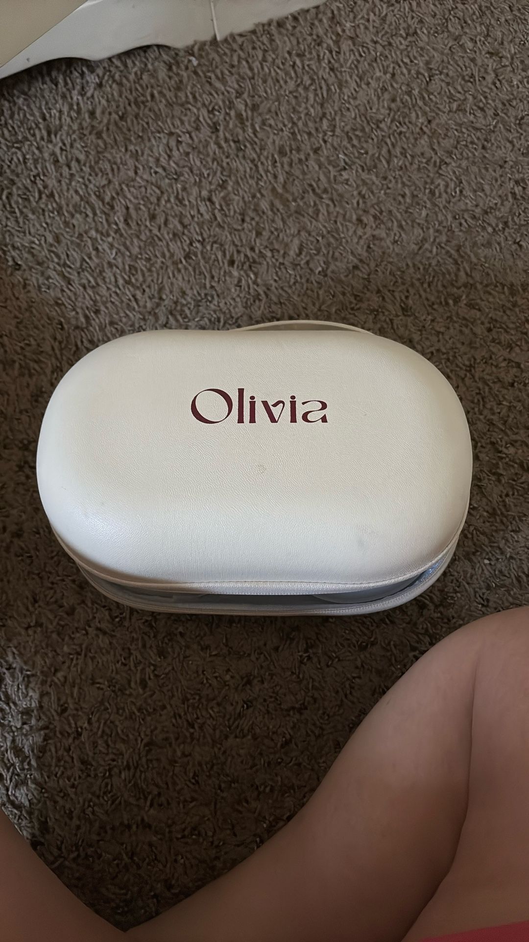 Olivia portable pump