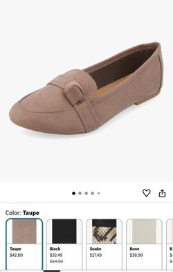 New Journey Collection Womens Marci Flat Shoes
