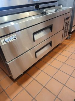 Avantco chef base
