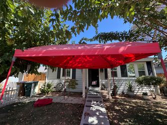 10 x 10 easy pop-up tent