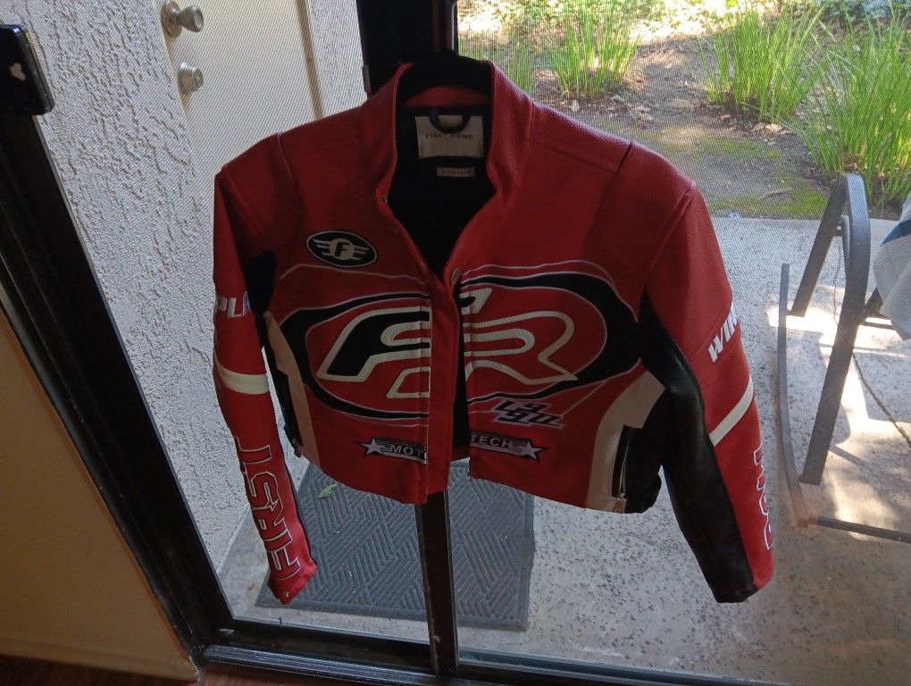 Womens First Rowe Leather Cropped Motorcycle Jacket Medium