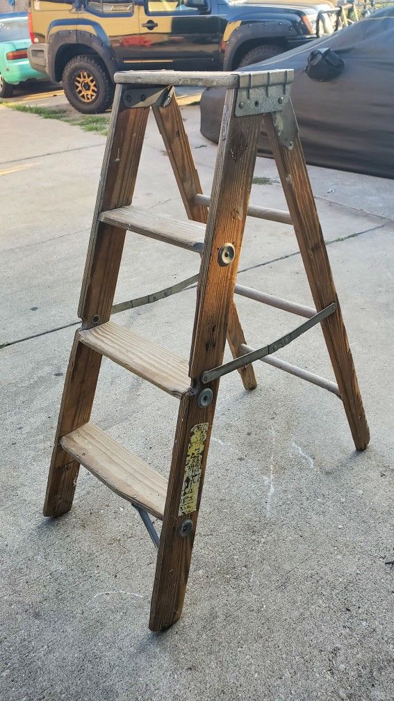 Ladder