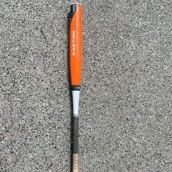 Easton Mako Composite Bat