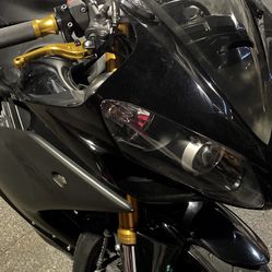 2008 Yamaha R1