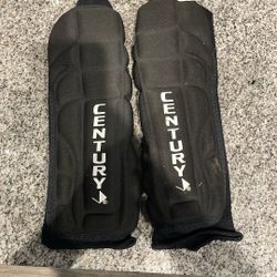 Century Shin Guards (Large)