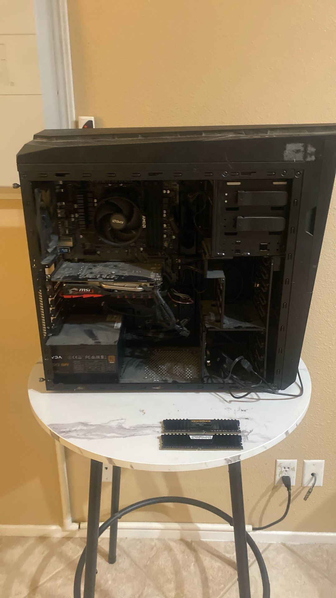 Cyberpower C Series W/ MSI GTX 1050 TI, Vengeance LPX 16GB DDR4 , AMD Crossfire