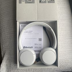 SONY HEADPHONES ( Brand New)!