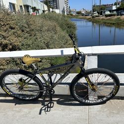 Throne sell/trade for mini