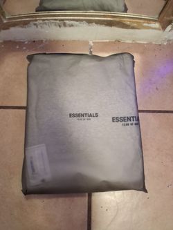 Medium light oat essentials hoodie