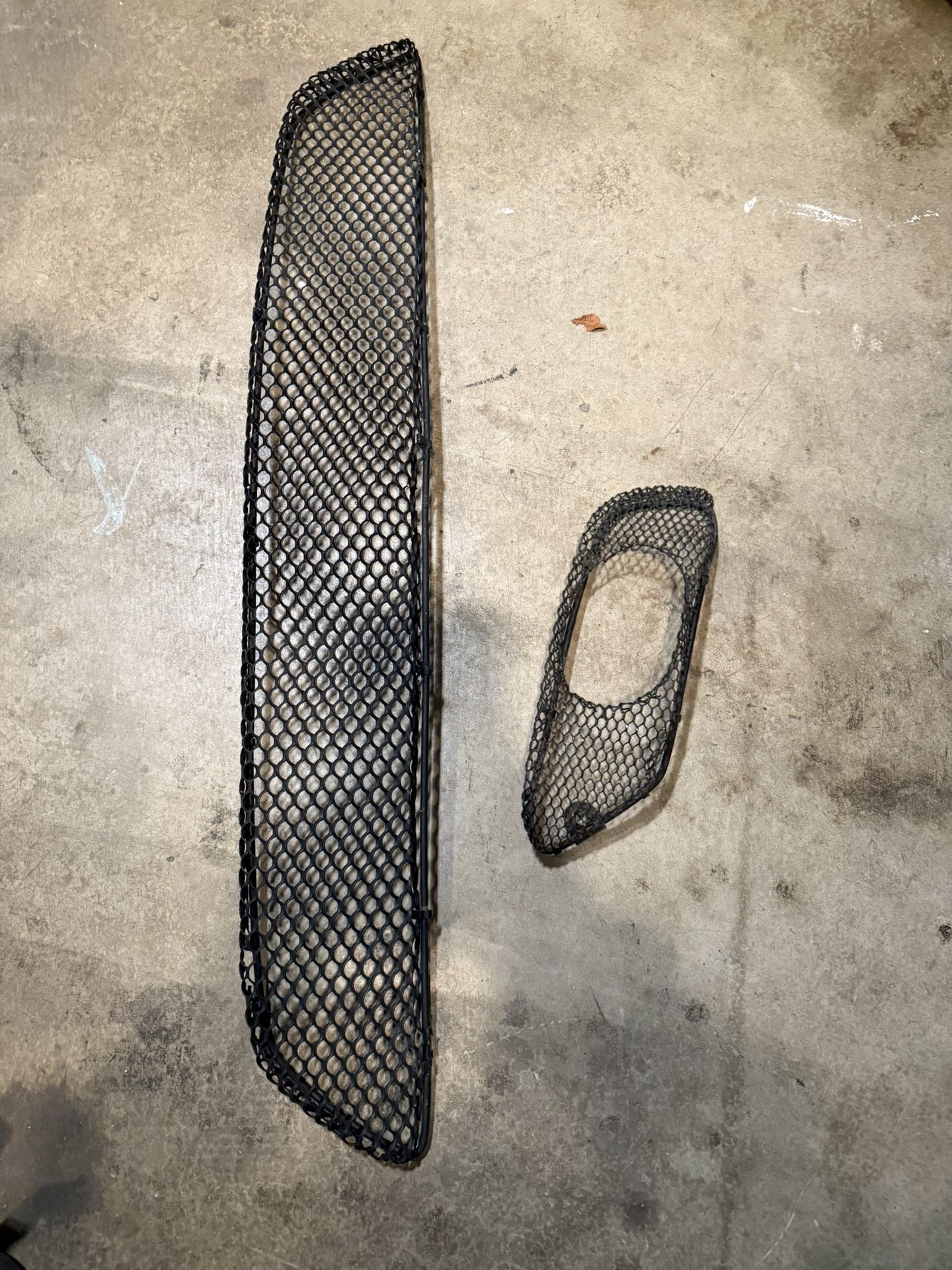 Mercedes E55 AMG Front Grill Inserts