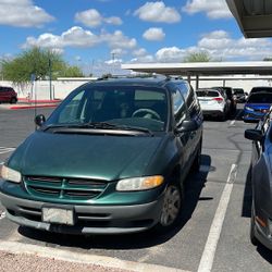 1996 Dodge Grand Caravan
