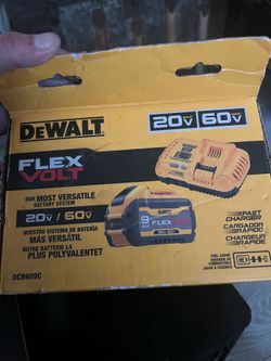 Dewalt flex volt battery charger 20v/60v