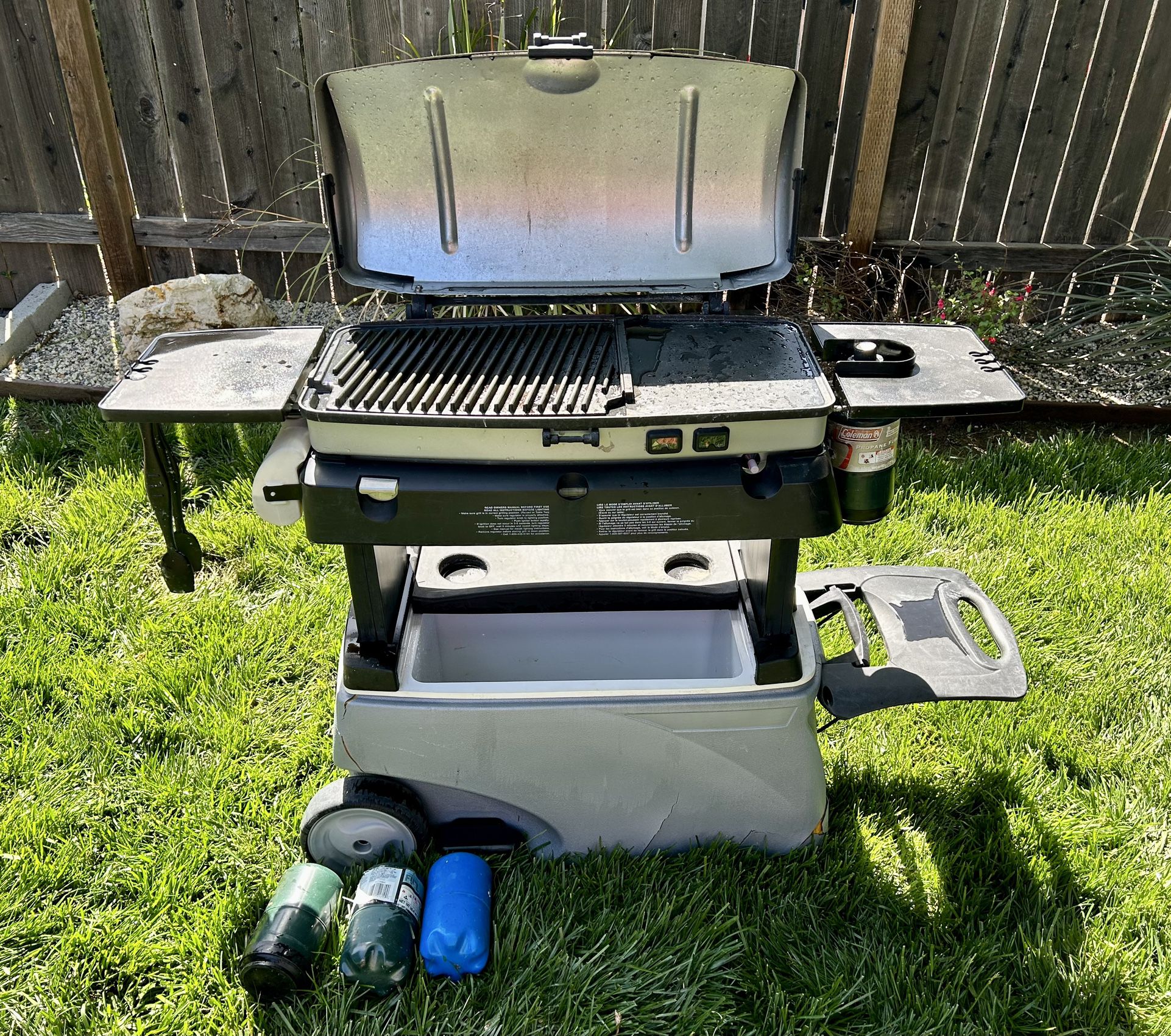 Thermos Grill 2 Go Grill/Cooler