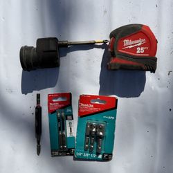 Makita Impact Adapter Set 1/4 3/8 1/2 + Bits & Extension – Like New 