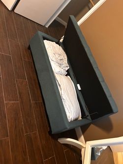 Storage bench