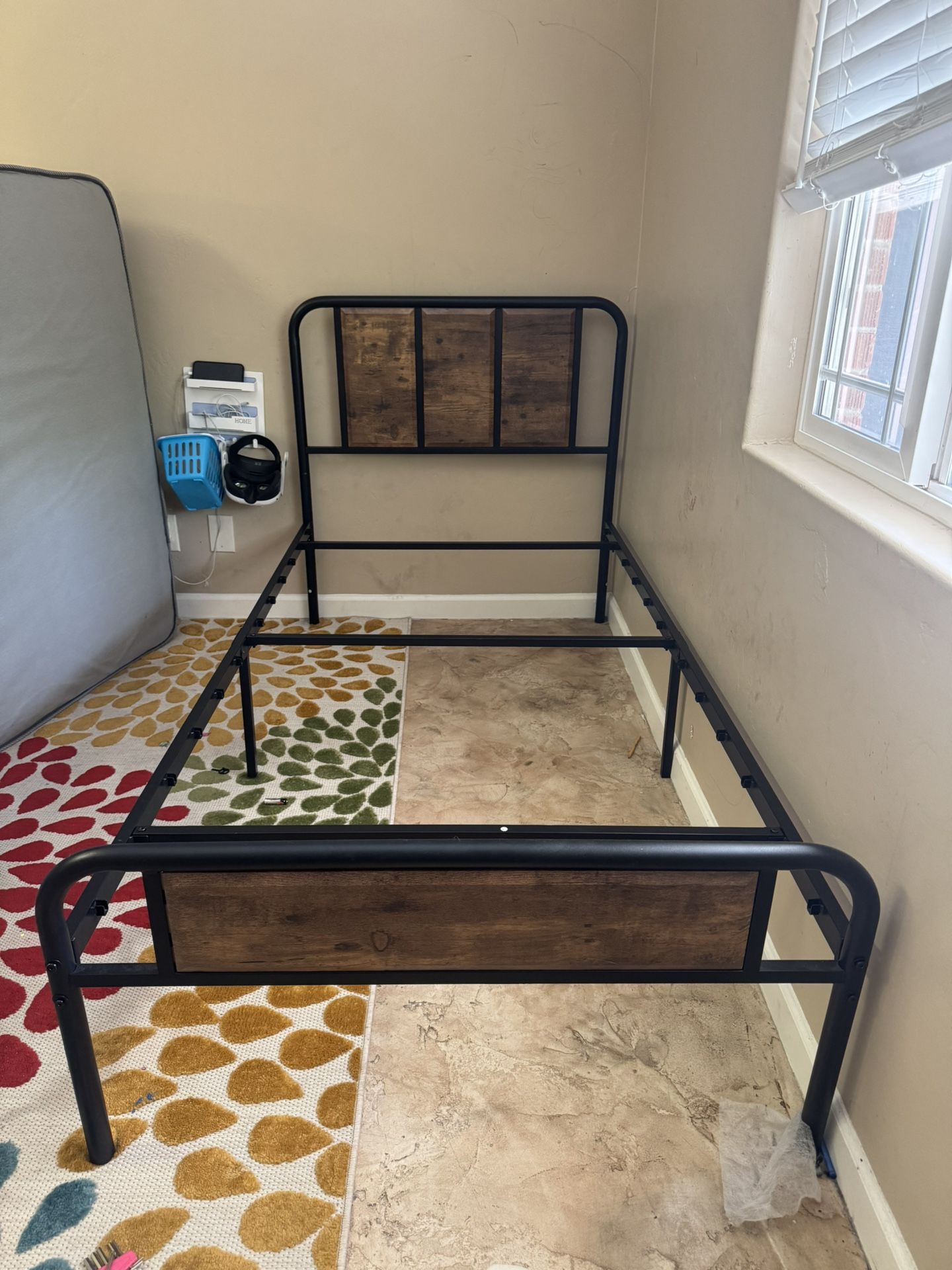 Twin Size Bed